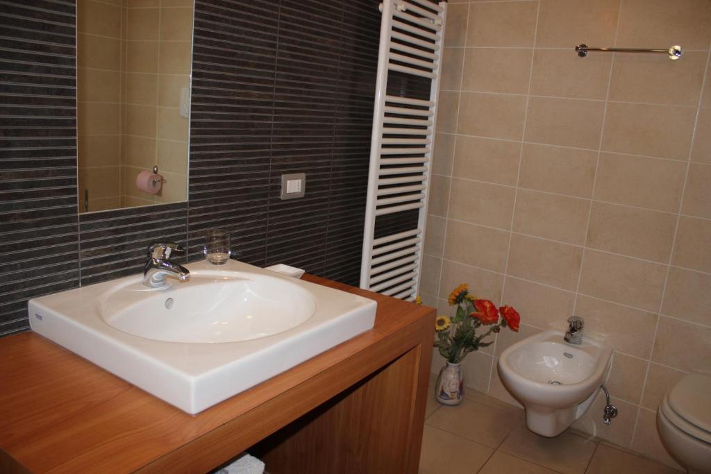B&B Casa Vanzetta Ziano di Fiemme Szoba fotó